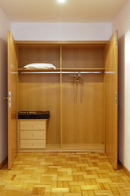 Spru Lisbon Summer Accommodation Lisboa Phòng bức ảnh